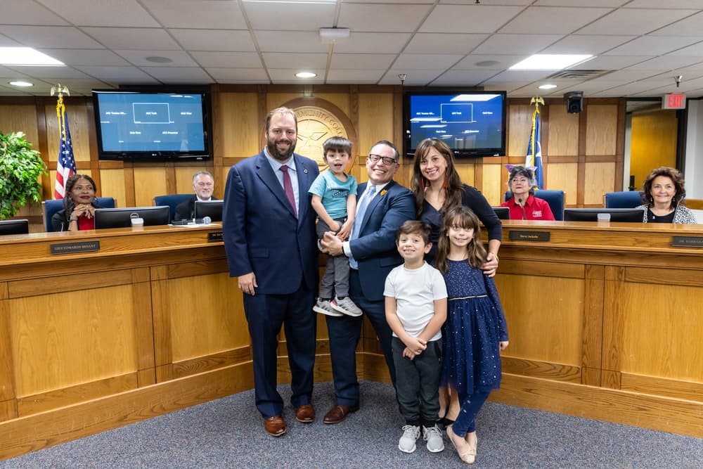 ACC Trustee Dr. Manny Gonzalez sworn-in